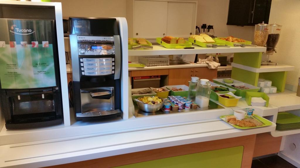Ibis Budget Marseille Est Porte D'Aubagne Marselha Exterior foto